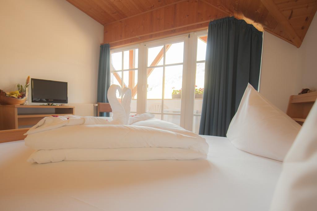 Hotel Zum Hasen Terento Phòng bức ảnh